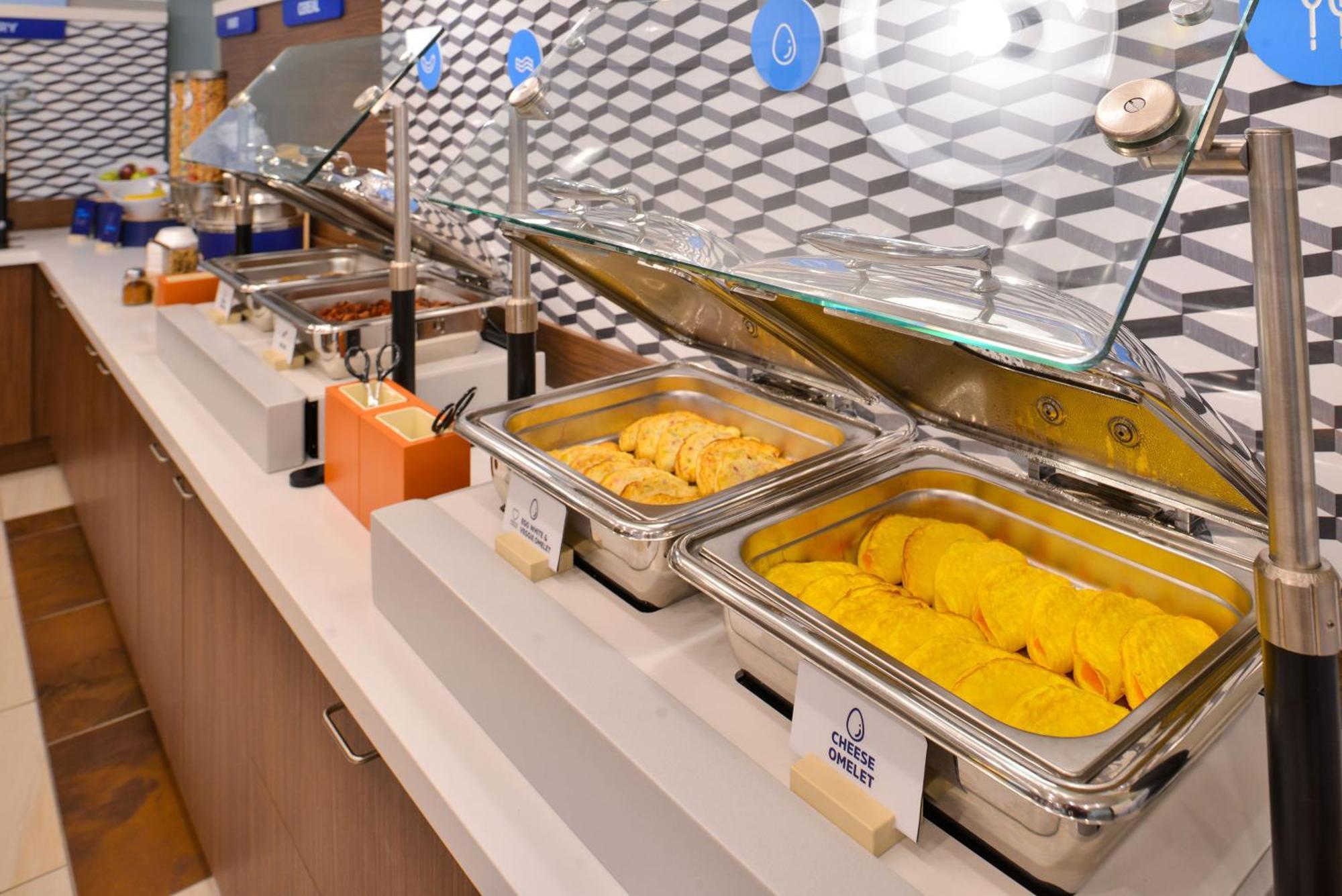 Holiday Inn Express & Suites-Regina-South By Ihg Exteriör bild